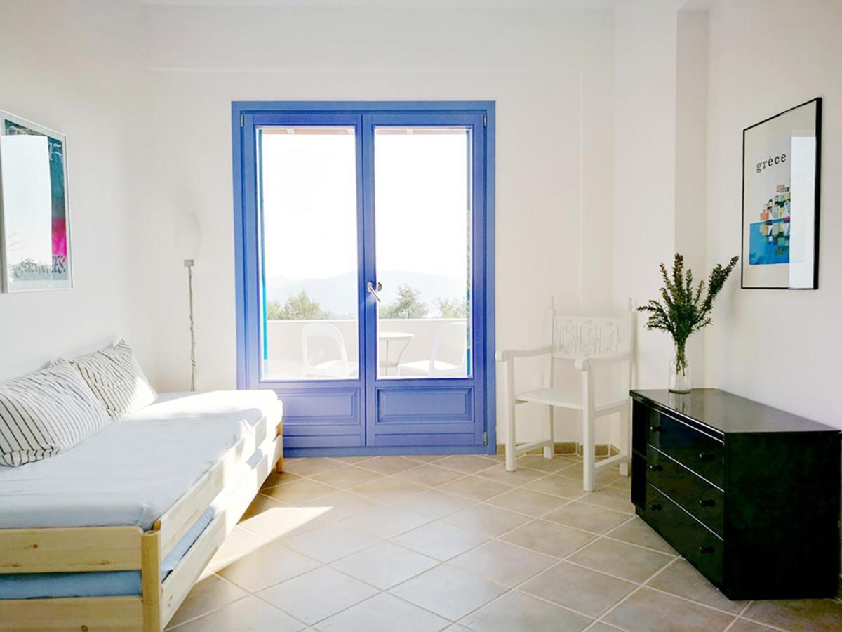 Olive Bay Hilltop Apartments Amolianí Eksteriør bilde