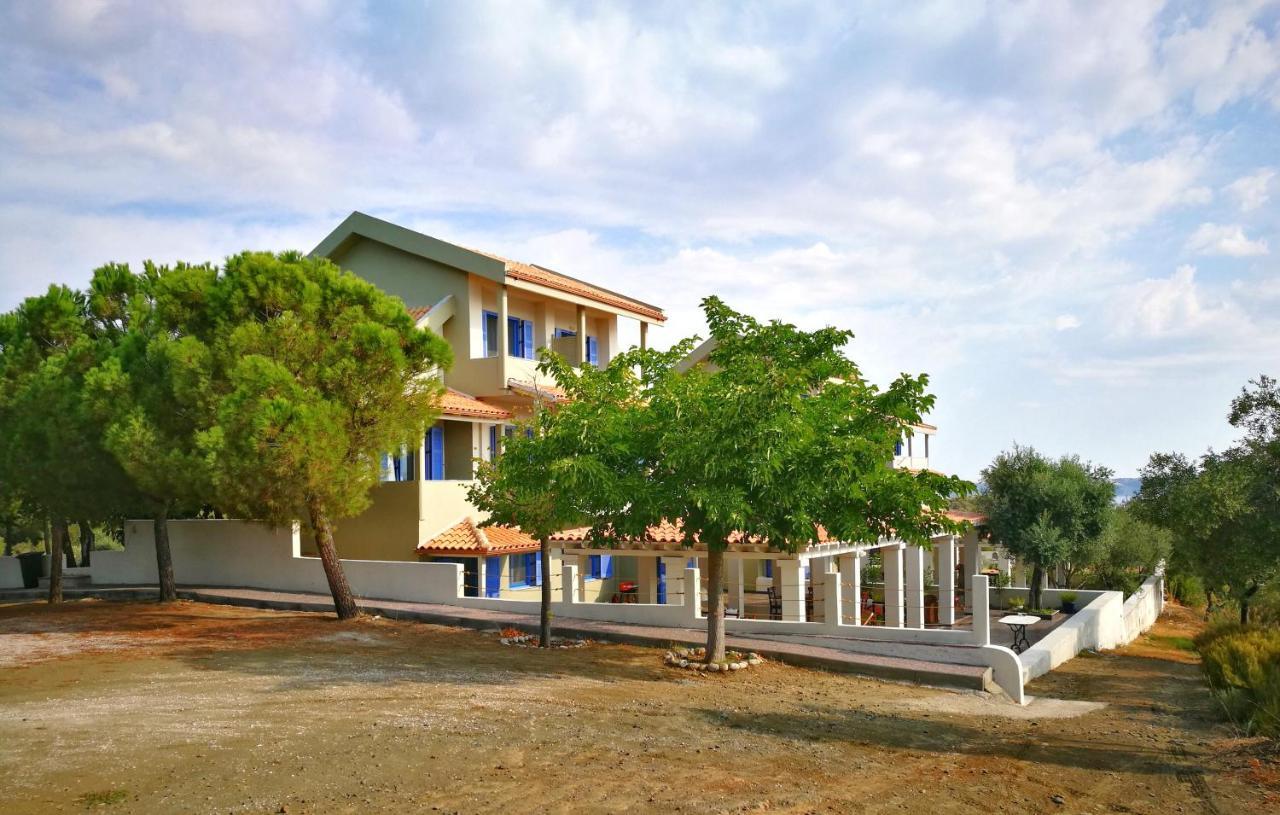 Olive Bay Hilltop Apartments Amolianí Eksteriør bilde